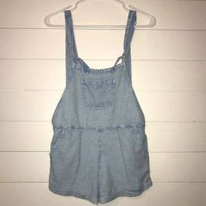 Billabong girls lightweight overalls.
